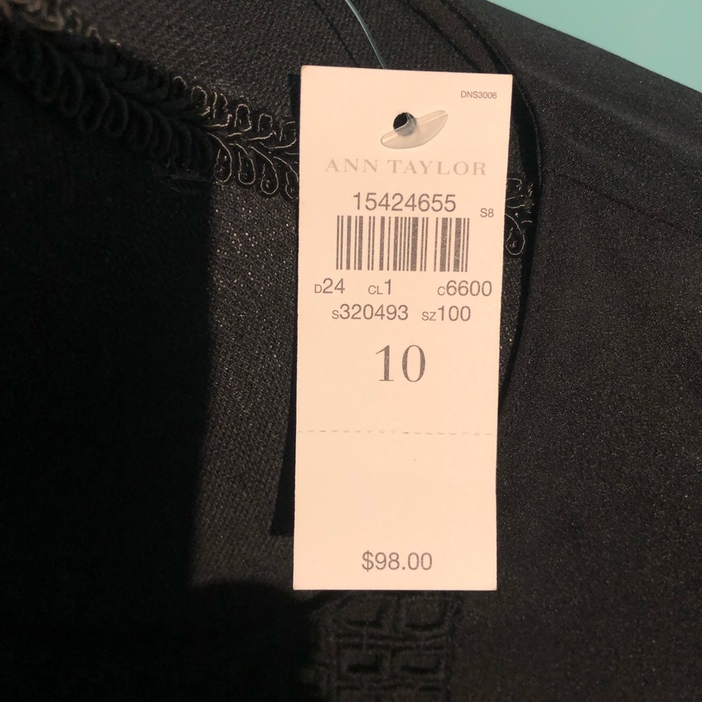 NWT Ann Taylor black lace trim blouse - Picture 6 of 6
